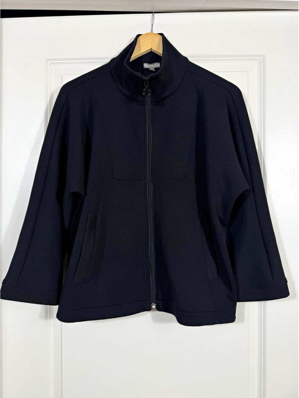 T by Talbots Black Airknit Stretch Dolman Sleeve Jacket Size S Athleisure Gym